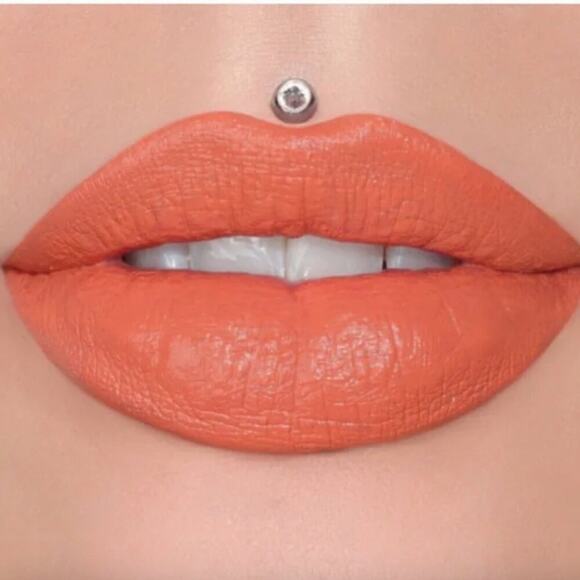 Jeffree Star Velvet Trap Lipstick Wyoming Iced Tea NEW - Picture 1 of 6